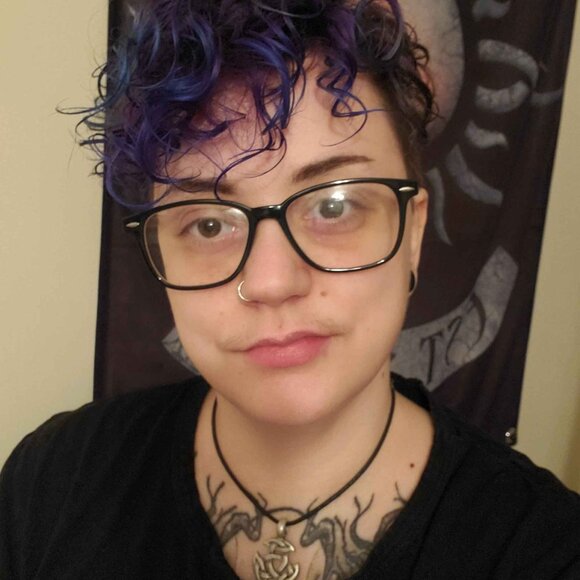 Meet your Posher, Jet - Picture 1 of 2